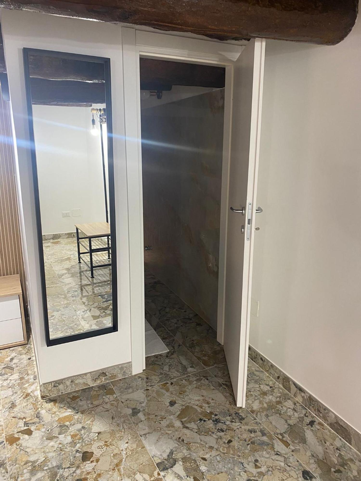 Ferienwohnung Dora House Napoli Exterior foto