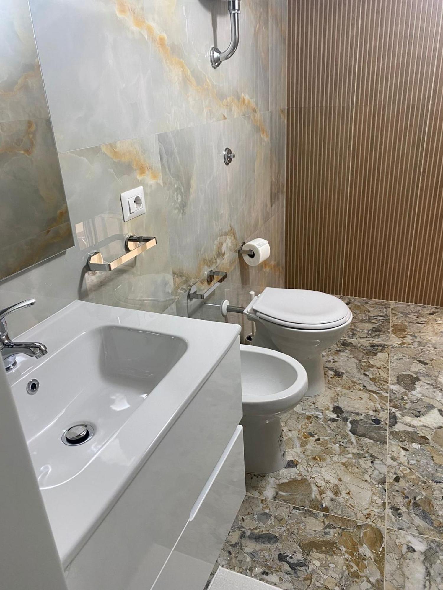 Ferienwohnung Dora House Napoli Exterior foto